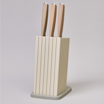 Набор ножей на пластиковой подставке, 6 предметов AGNESS 911-746-4