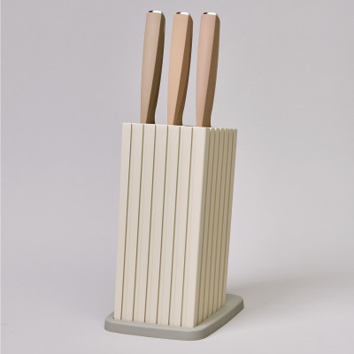 Набор ножей на пластиковой подставке, 6 предметов AGNESS 911-746-4