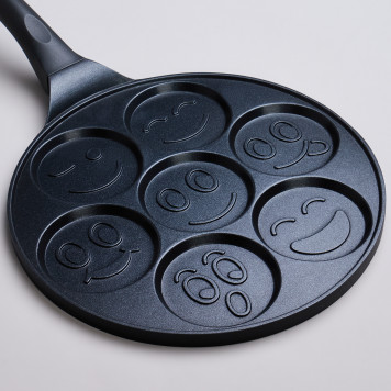 Сковорода " СМАЙЛ" с антипригар.покрытием диаметр=26.5 см.(кор=12шт) AGNESS 932-001-4