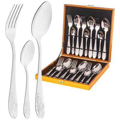 Набор столовых приборов на 6 персон 18 пр.в деревянном кейсе AGNESS 942-013