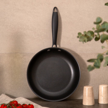 Сковорода c антипригарным покрытием "IRON CHEF" 22*4.4cm технология 3-ply, нерж.сталь 18/10 AGNESS 947-101-2