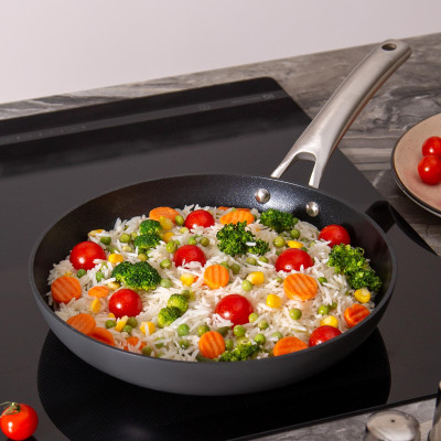 Сковорода c антипригар. 3х слойным покрыт. daikin, серия " CHEF" 26*5.0cm, анодирован.алюминий AGNESS 947-108-1