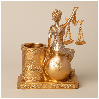 Фигурка декоративная "ФЕМИДА" 12,9х8х17 см LEFARD 146-2090-2