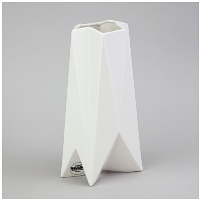 Ваза 10.5*8*24см цвет: белый LEFARD 374-137-1