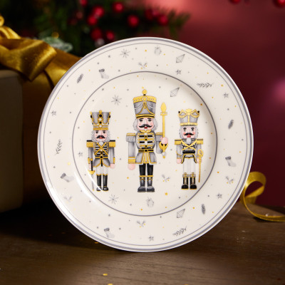 Набор посуды " ЩЕЛКУНЧИК" (кружка 295 мл, тарелка 15 см, салатник 13 см) LEFARD 580-097-4