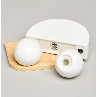 Набор для специй "MEADOW" 3 пр. на дер.подставке 15,5*11*9 см LEFARD 587-216-3