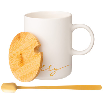 Кружка белая 380 мл с крышкой и ложкой в подарочной упаковке (кор=18шт) LEFARD 756-420-3