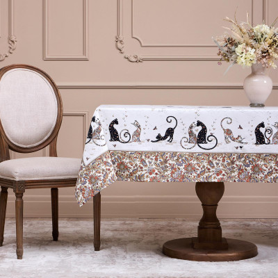 Скатерть " ПАРИЖСКИЕ КОТЫ" 140х180см ,белый ,100% хлопок ,твил с пропиткой LEFARD 850-746-2-8