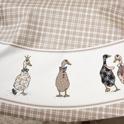 Скатерть круглая "FAMILY FARM" 150 см ,100% хлопок, клетка,твил, пропитка LEFARD 850-748-23-7