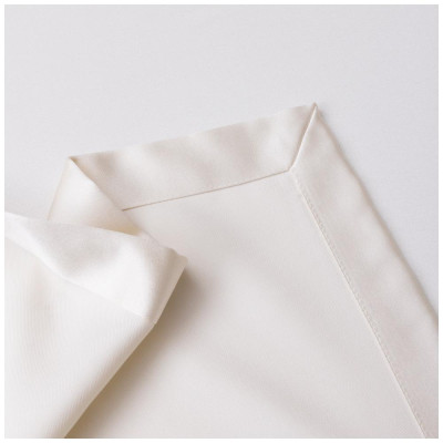 Скатерть сатин шампань 140х140 евроуголок 100% полиэстер LEFARD 850-907-1-2