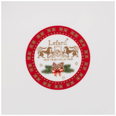 Тарелка закусочная "ДЕД МОРОЗ И СНЕГУРОЧКА" 20,5 см красная (кор=18шт.) LEFARD 85-1717-1