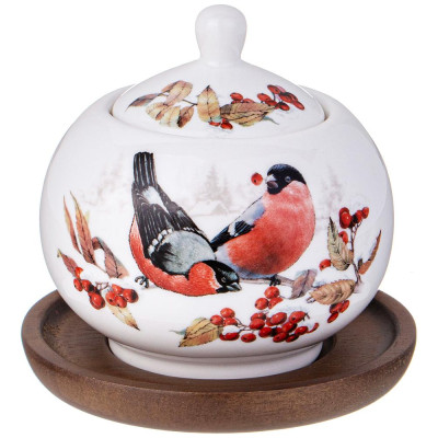 Сахарница "ЛЕСНАЯ СКАЗКА" снегири 380 мл на дерев. подставке (кор=36шт.) LEFARD 85-2024
