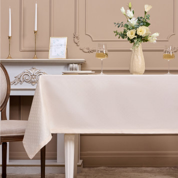 Скатерть 145х180см шампань евроуголок 100% полиэстер SANTALINO 805-027-2-5