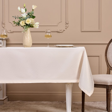 Скатерть 145х180см шампань евроуголок 100% полиэстер SANTALINO 805-027-2-6