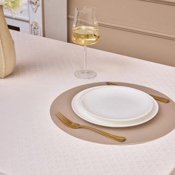 Скатерть 145х180см шампань евроуголок 100% полиэстер SANTALINO 805-027-2-8