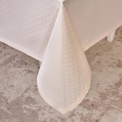 Скатерть 145х220см шампань евроуголок 100% полиэстер SANTALINO 805-027-21-10