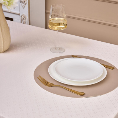 Скатерть 145х350см шампань евроуголок 100% полиэстер SANTALINO 805-027-22-8